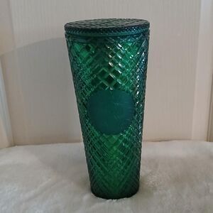 Starbucks 24 oz Emerald Green Jeweled 2021 Holiday Tumbler with Lid No Straw